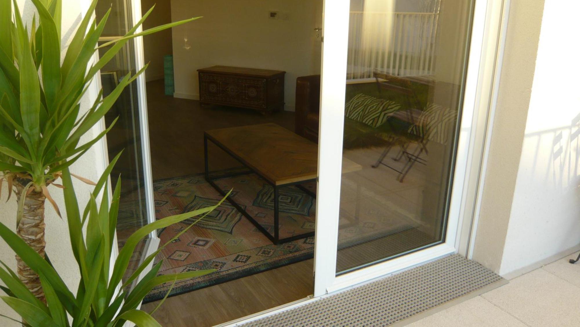 Appartement, Terrasse, Jardin, Parking Au Bord De Paris Noisy-le-Sec Exterior foto